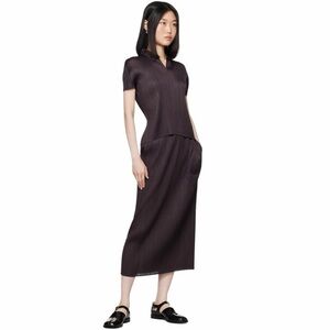 Issey Miyake Discontinued Monthly Color in Dark Green